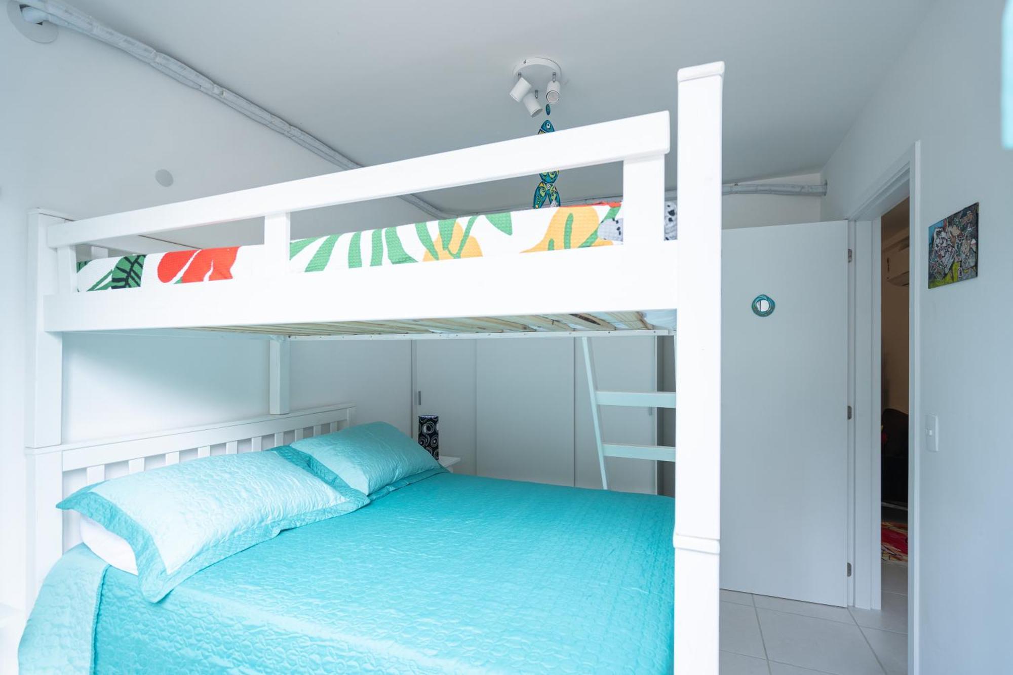Apartamentos Em Bal Picarras 150 M Da Praia Com Sacada, Wi-Fi, Piscina, Portaria 24H, Playground E Vaga De Garagem Piçarras Quarto foto